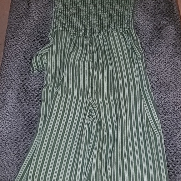 Flare pant jumpsuit - Picture 2 of 3